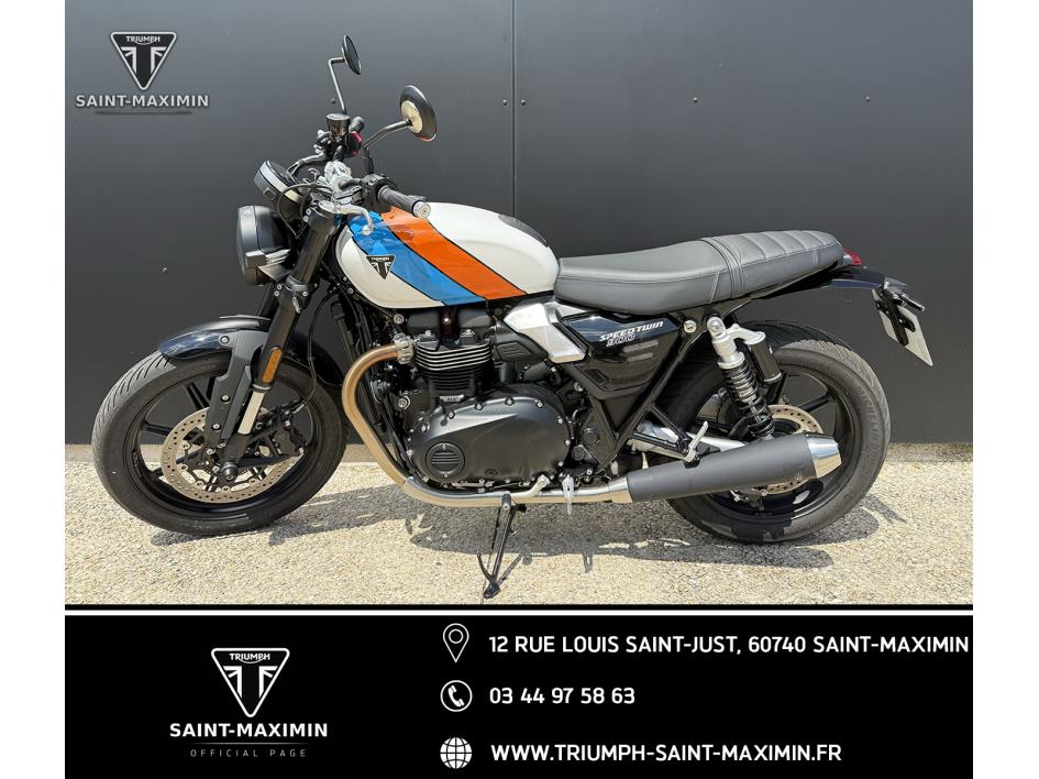 TRIUMPH SPEED TWIN 900
